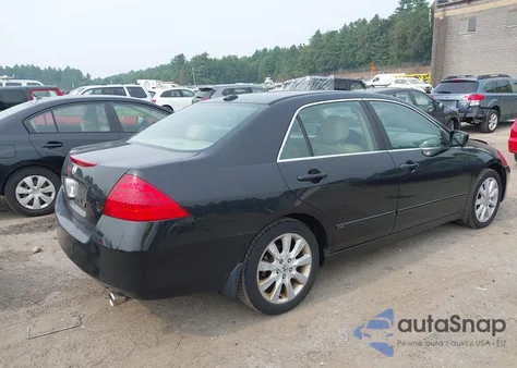 2007 Honda Accord 3.0 Ex z USA, uszkodzony, nr VIN 1HGCM665X7A091498
